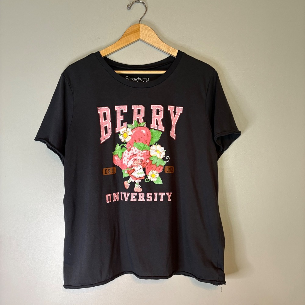 Strawberry Shortcake Berry University Graphic Tee Black Plus Size 3X Raw Hem